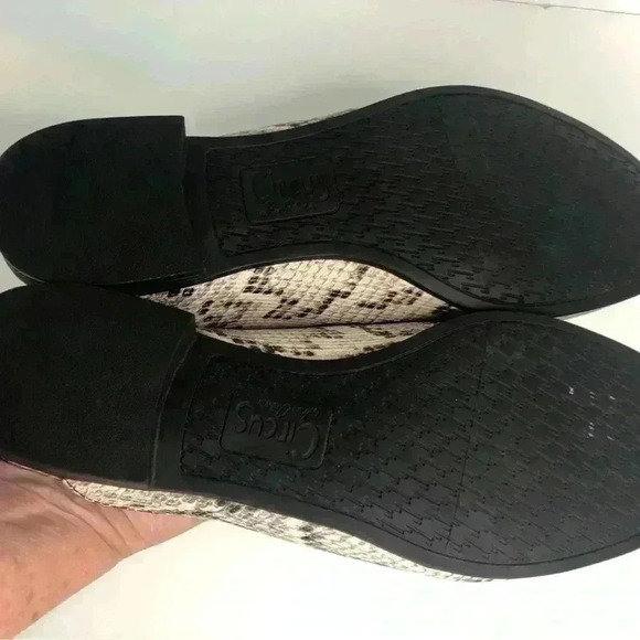 Circus by Sam Edelman Faux Snakeskin slide on shoe penny Size 7M NWOB - Picture 4 of 6
